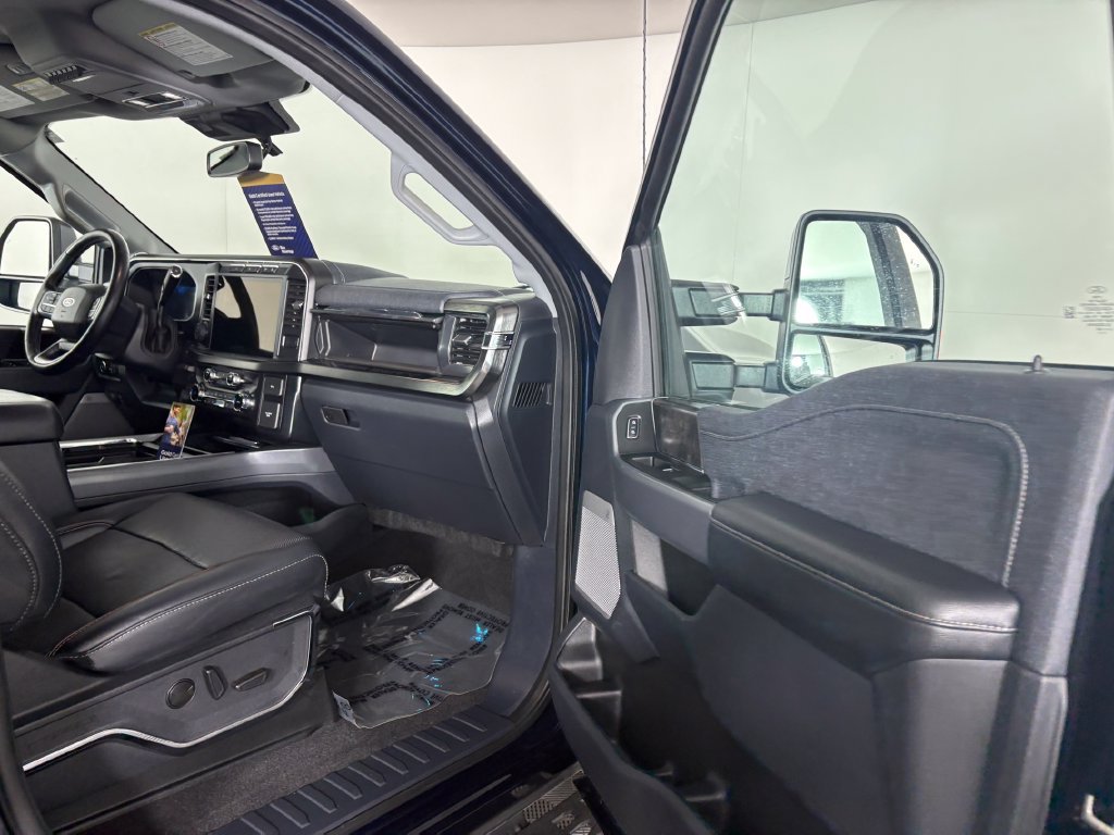 Certified 2024 Ford F250 Lariat w/ Lariat Ultimate Package AWD/4WD image 35