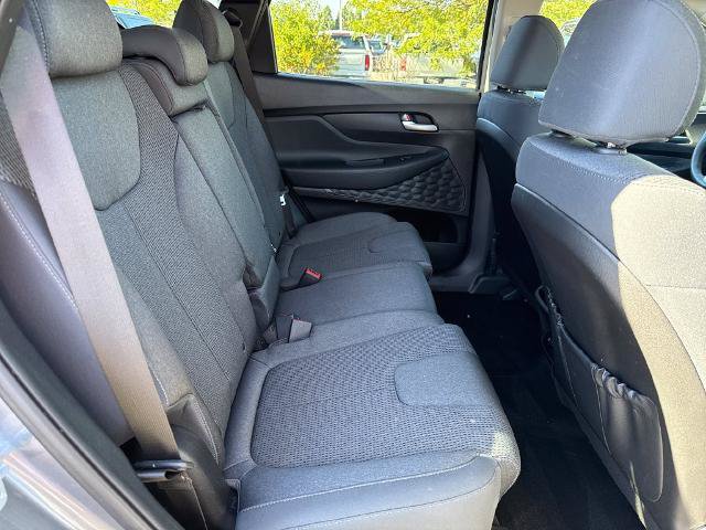 Used 2019 Hyundai Santa Fe SE AWD/4WD image 9