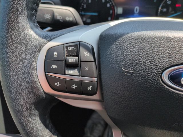 Certified 2023 Ford Explorer XLT w/ Equipment Group 202A AWD/4WD image 33