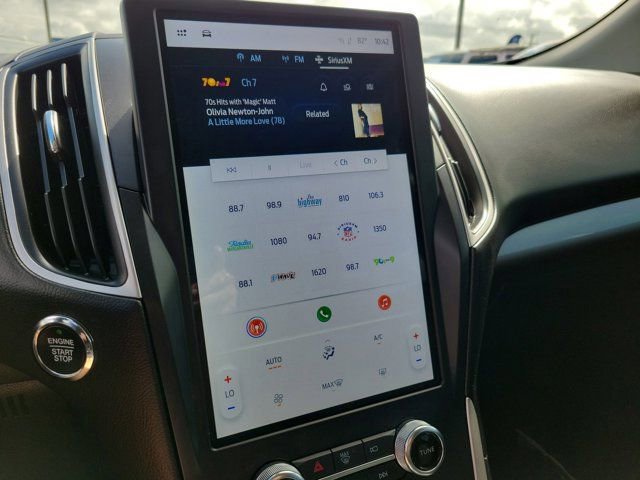 Certified 2024 Ford Edge SE w/ Black Appearance Package image 30