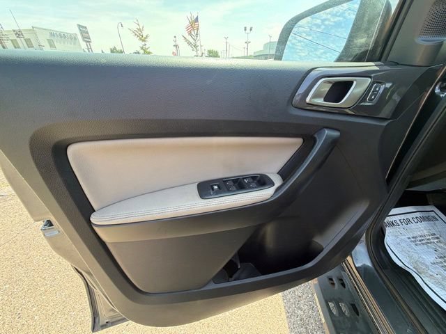 Certified 2019 Ford Ranger Lariat w/ Trailer Tow Package AWD/4WD image 18