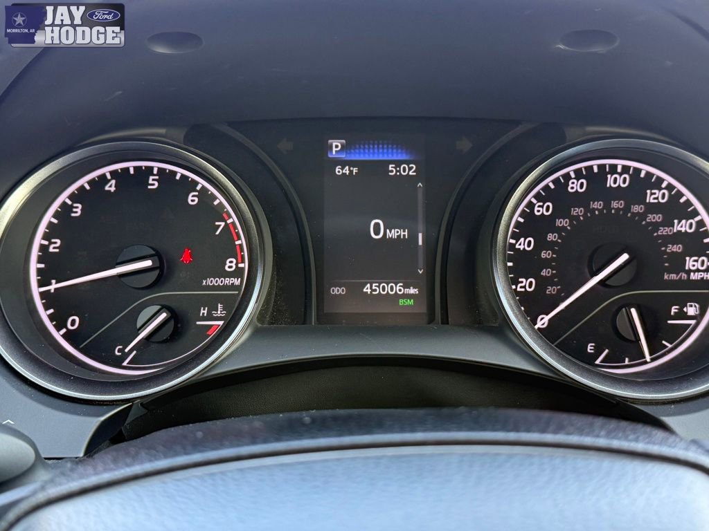 Used 2024 Toyota Camry SE w/ Convenience Package image 19