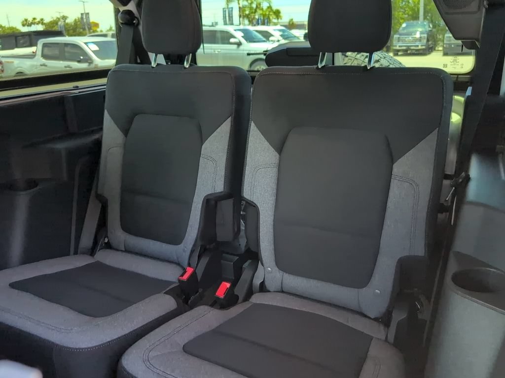 Certified 2025 Ford Bronco 2-Door w/ Sasquatch Package AWD/4WD image 11