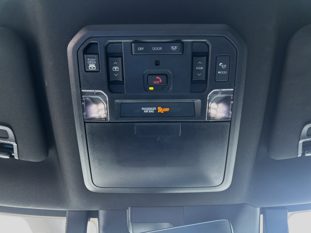 Used 2023 Toyota Tundra Platinum AWD/4WD image 20