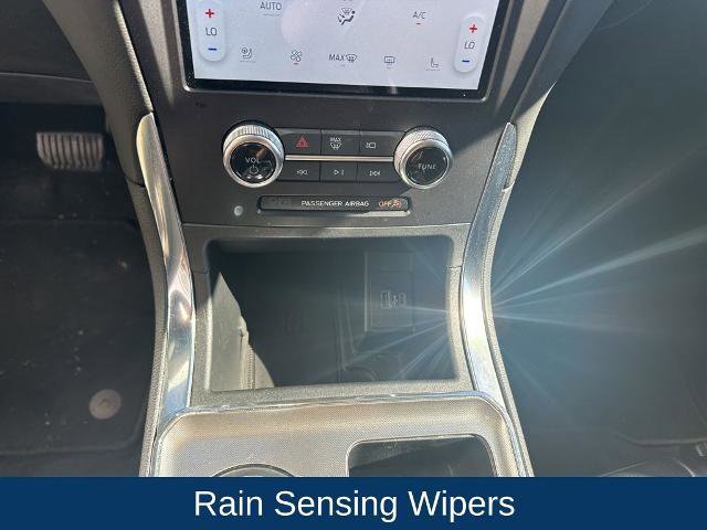 Certified 2024 Ford Edge Titanium image 23