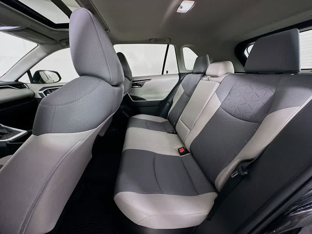 Used 2022 Toyota RAV4 XLE w/ Convenience Package AWD/4WD image 14