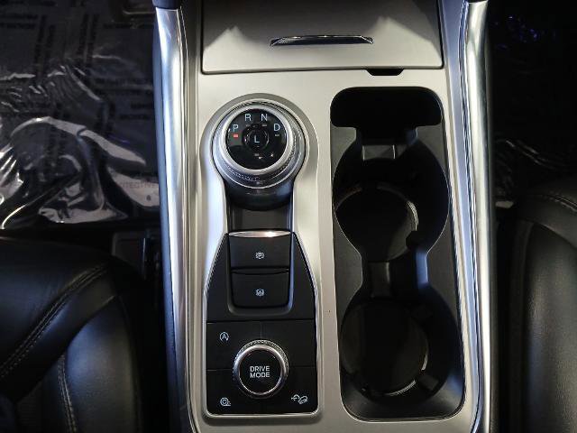 Certified 2022 Ford Explorer Platinum w/ Equipment Group 601A image 16