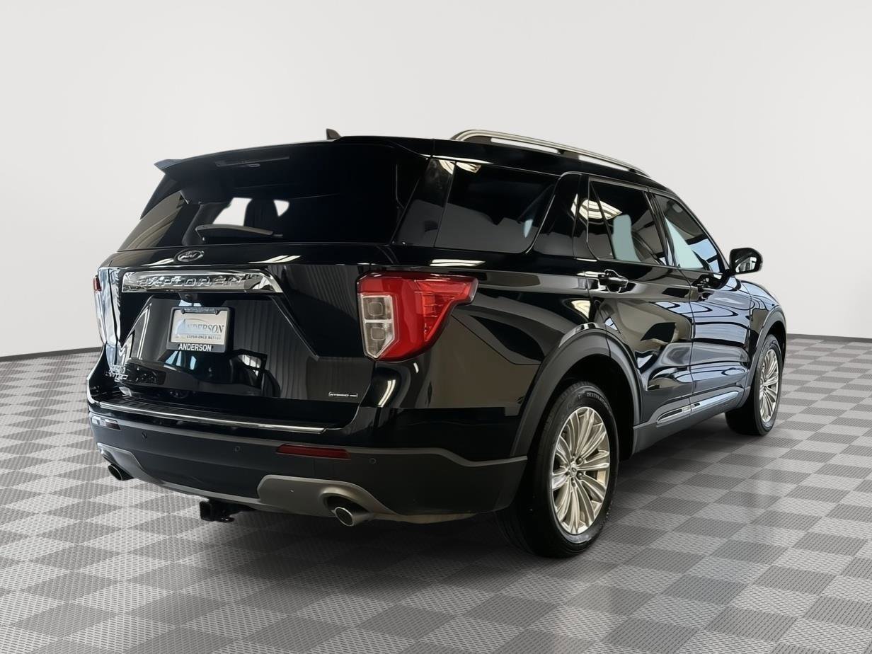 Certified 2021 Ford Explorer Limited w/ Hybrid Equipment Group 310A image 3