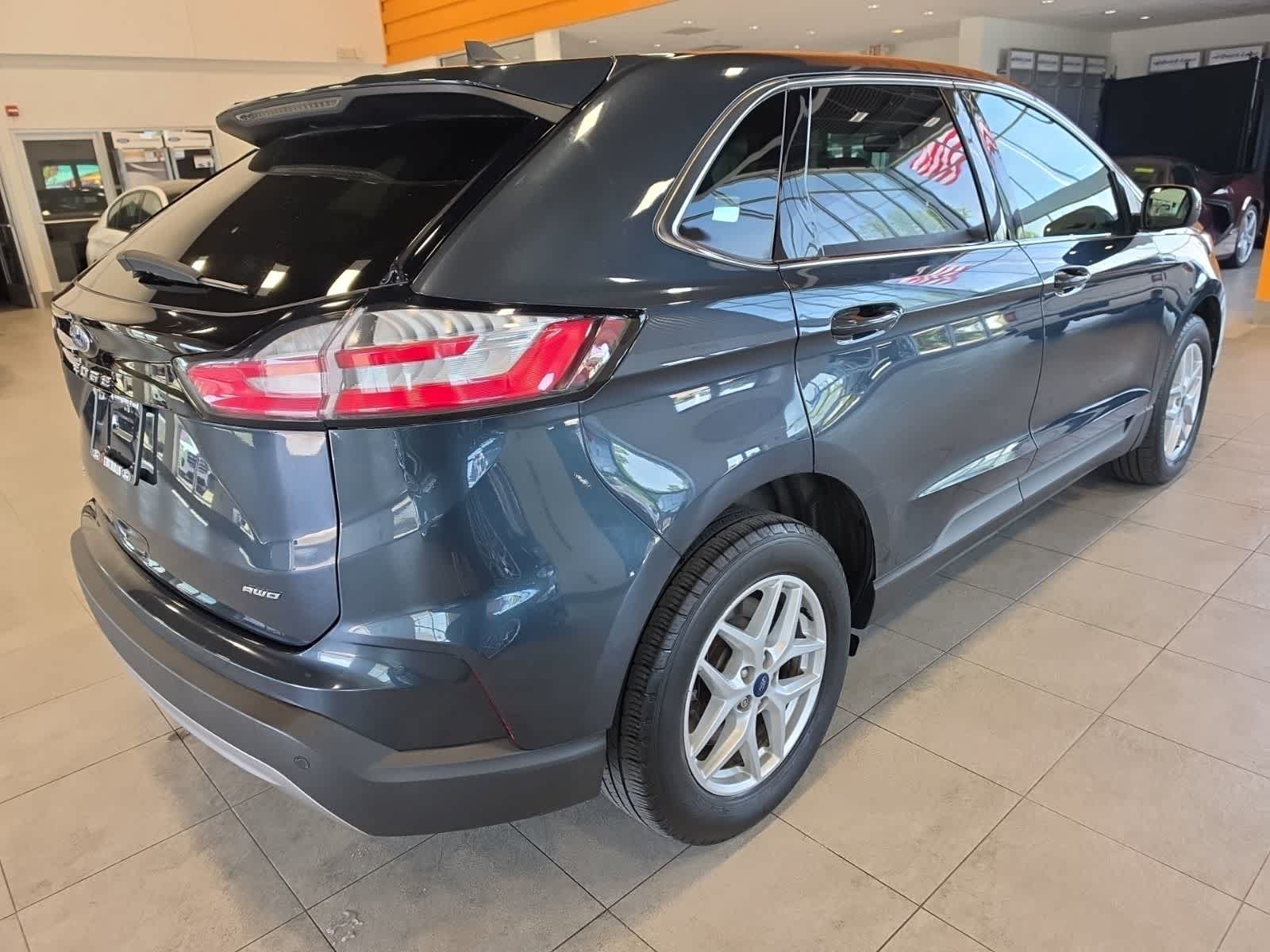 Certified 2022 Ford Edge SEL w/ Convenience Package AWD/4WD image 7