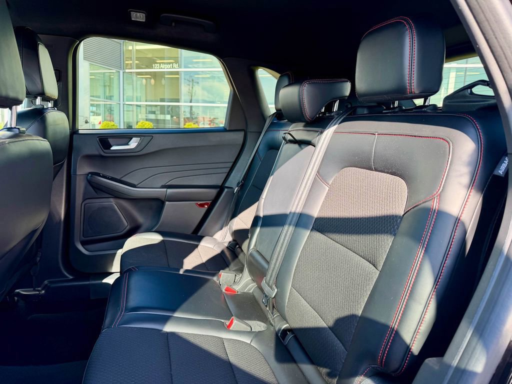 Certified 2024 Ford Escape ST-Line w/ Tech Pack #1 image 14