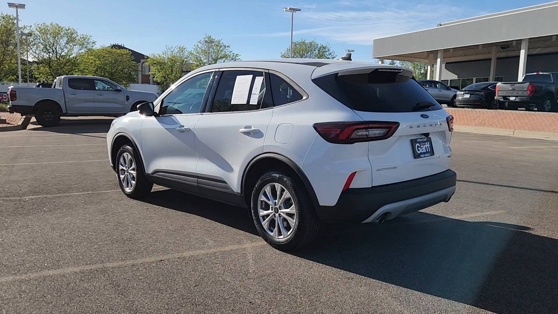 Certified 2025 Ford Escape Active AWD/4WD image 18