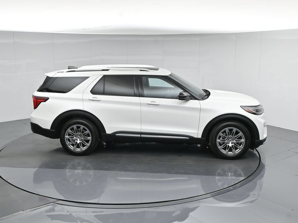 Certified 2025 Ford Explorer Platinum RWD image 59