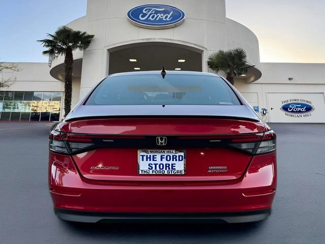 Used 2024 Honda Accord Sport image 4