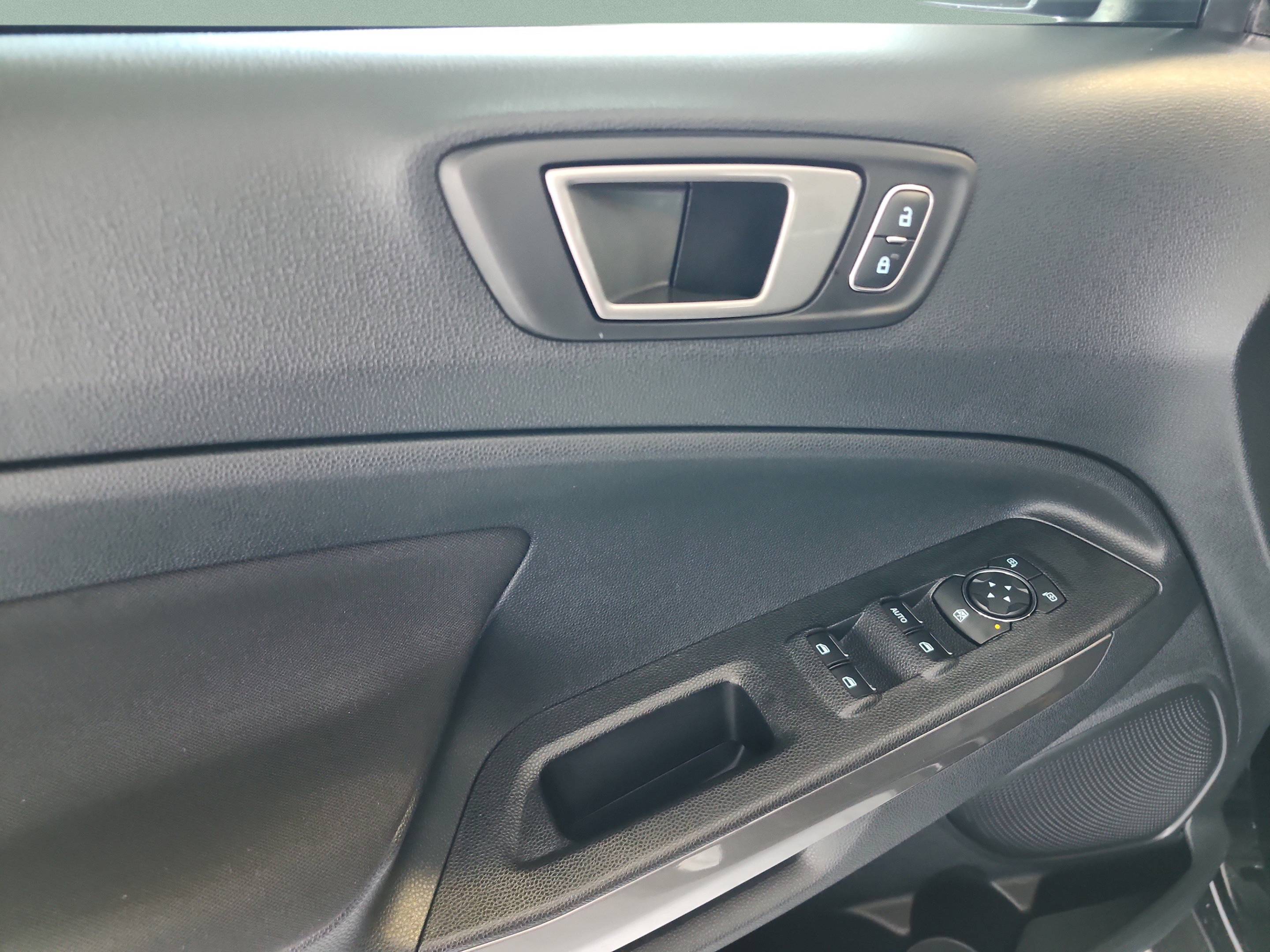 Certified 2022 Ford EcoSport SE AWD/4WD image 16