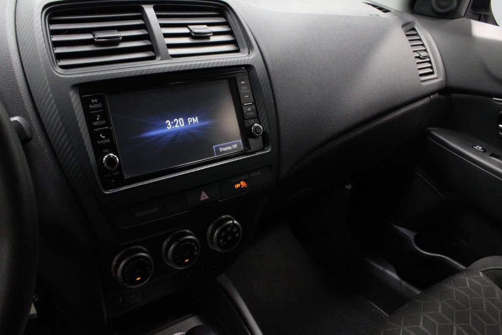 Used 2024 Mitsubishi Outlander Sport ES AWD/4WD image 29