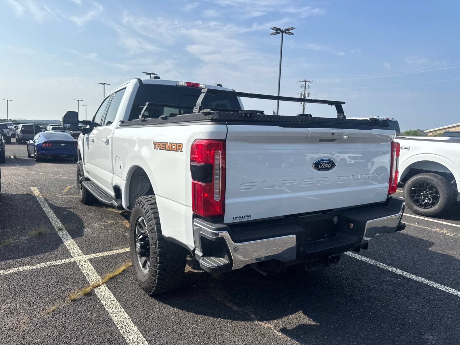 Certified 2024 Ford F250 Lariat w/ Tremor Off-Road Package AWD/4WD image 7