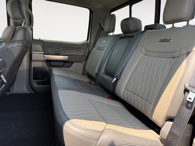 Certified 2026 Ford F450 Platinum w/ Platinum Plus Package AWD/4WD image 15