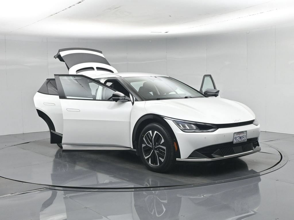 Used 2023 Kia EV6 Wind w/ Wind Technology Package AWD/4WD image 35