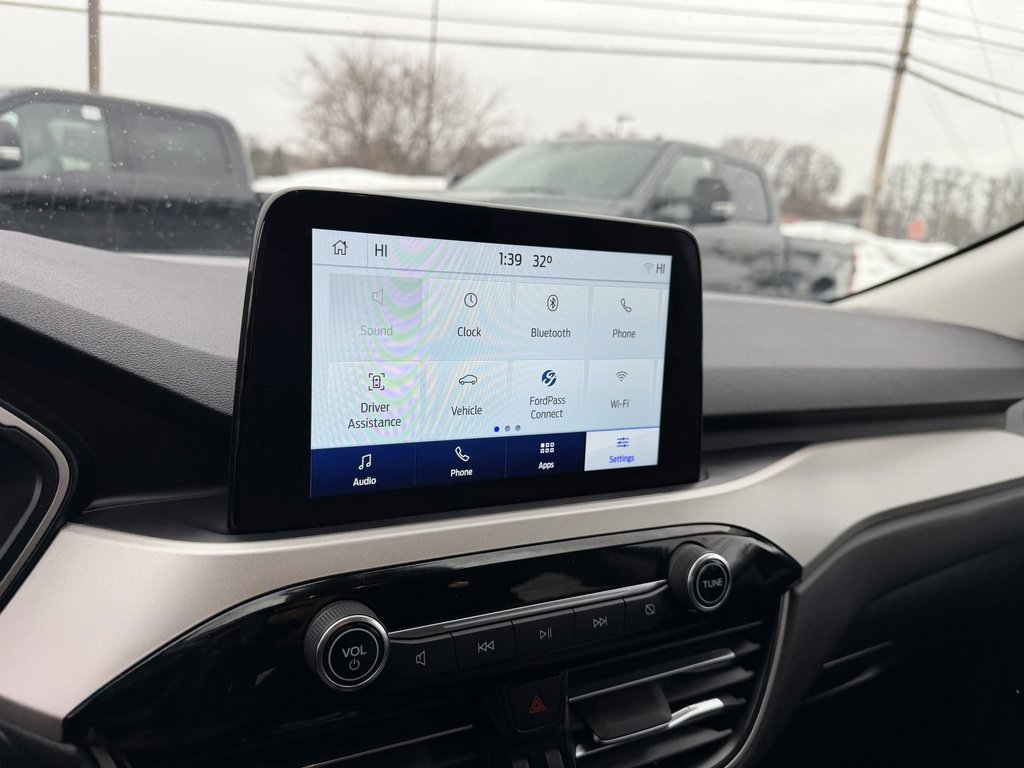 Certified 2022 Ford Escape SE w/ Convenience Package image 17