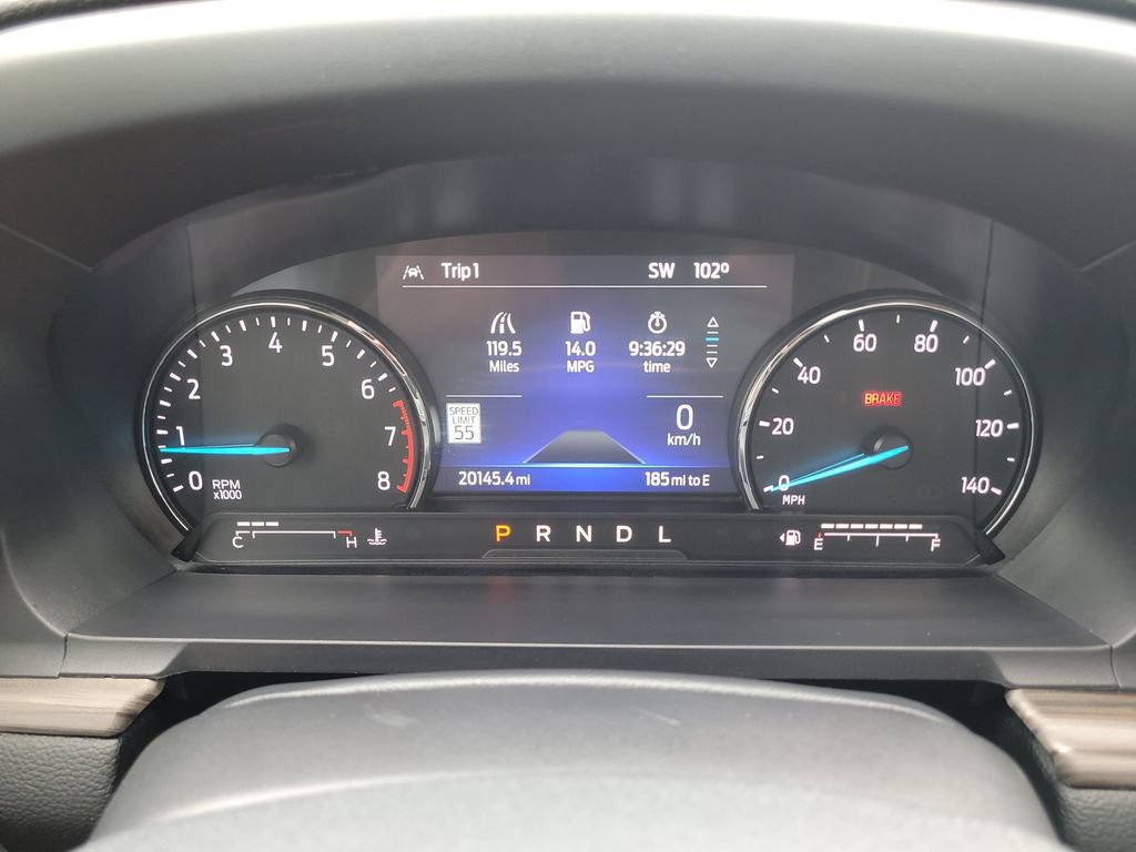 Certified 2022 Ford Explorer Limited w/ Equipment Group 301A RWD image 31