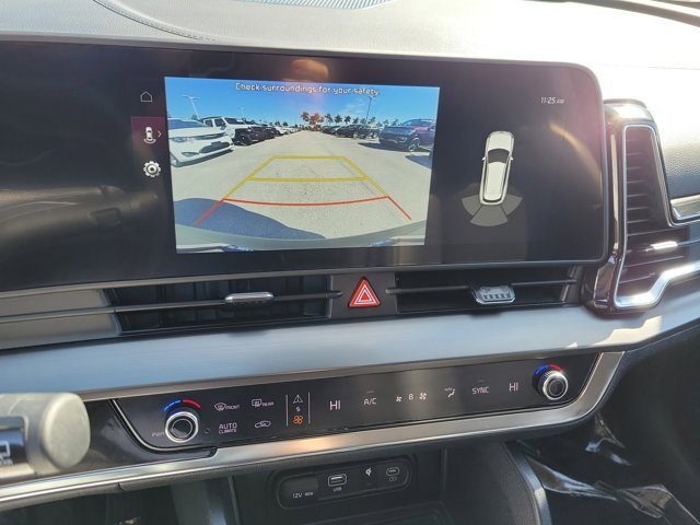 Used 2024 Kia Sportage EX image 30