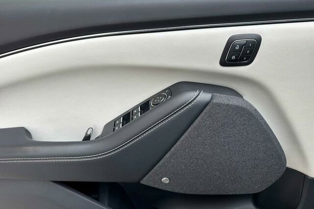 Certified 2022 Ford Mustang Mach-E Premium image 8