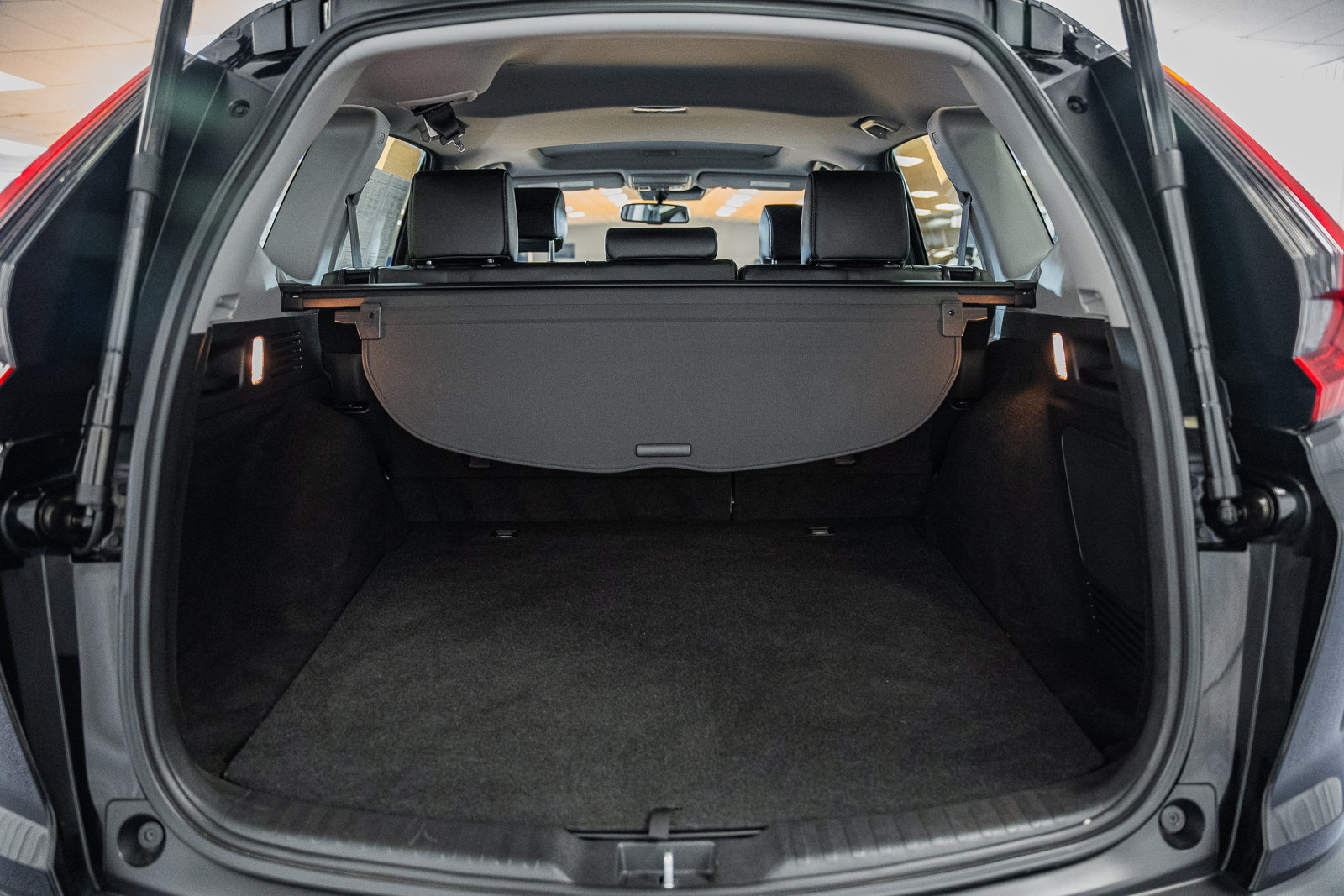 Used 2022 Honda CR-V Touring image 10