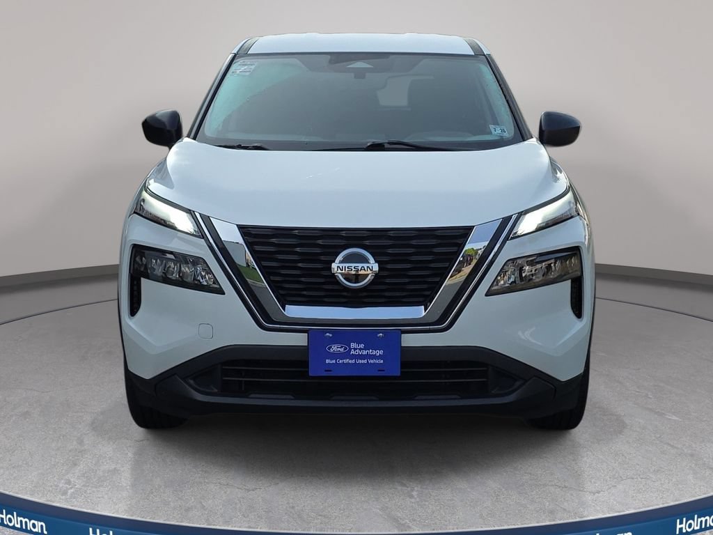 Used 2021 Nissan Rogue S AWD/4WD image 2