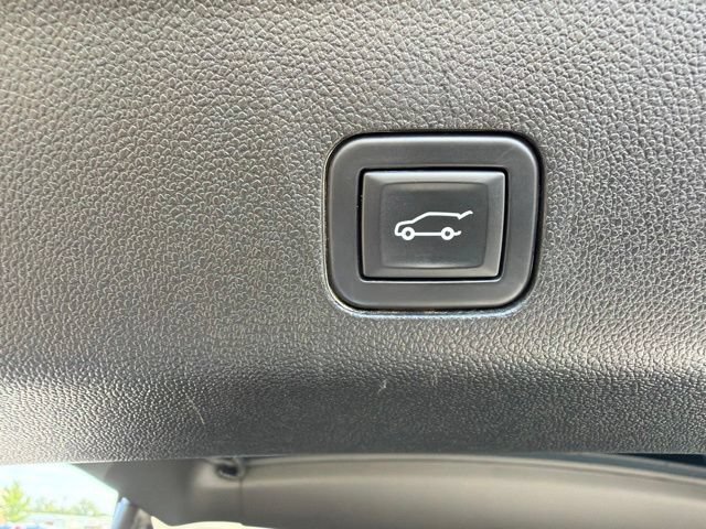 Used 2023 Chevrolet Tahoe High Country AWD/4WD image 27