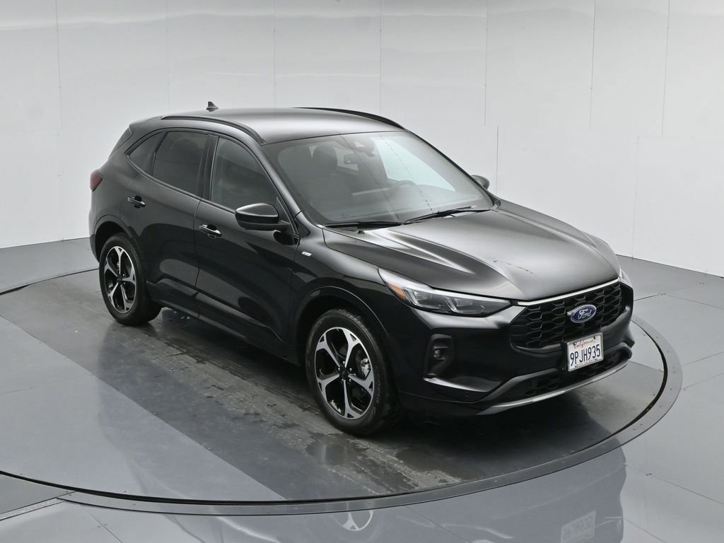 Certified 2024 Ford Escape ST-Line Elite image 6