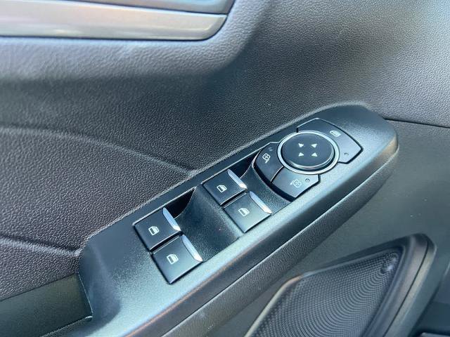 Certified 2023 Ford Escape Active AWD/4WD image 16