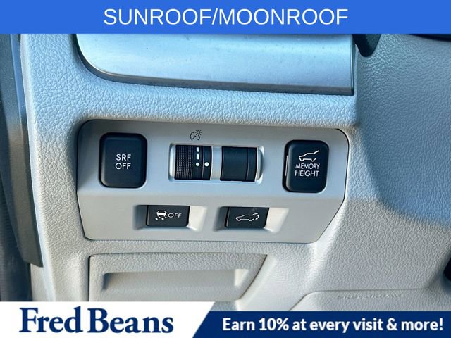 Used 2016 Subaru Forester 2.5i Touring w/ Eyesight & Navigation System image 13