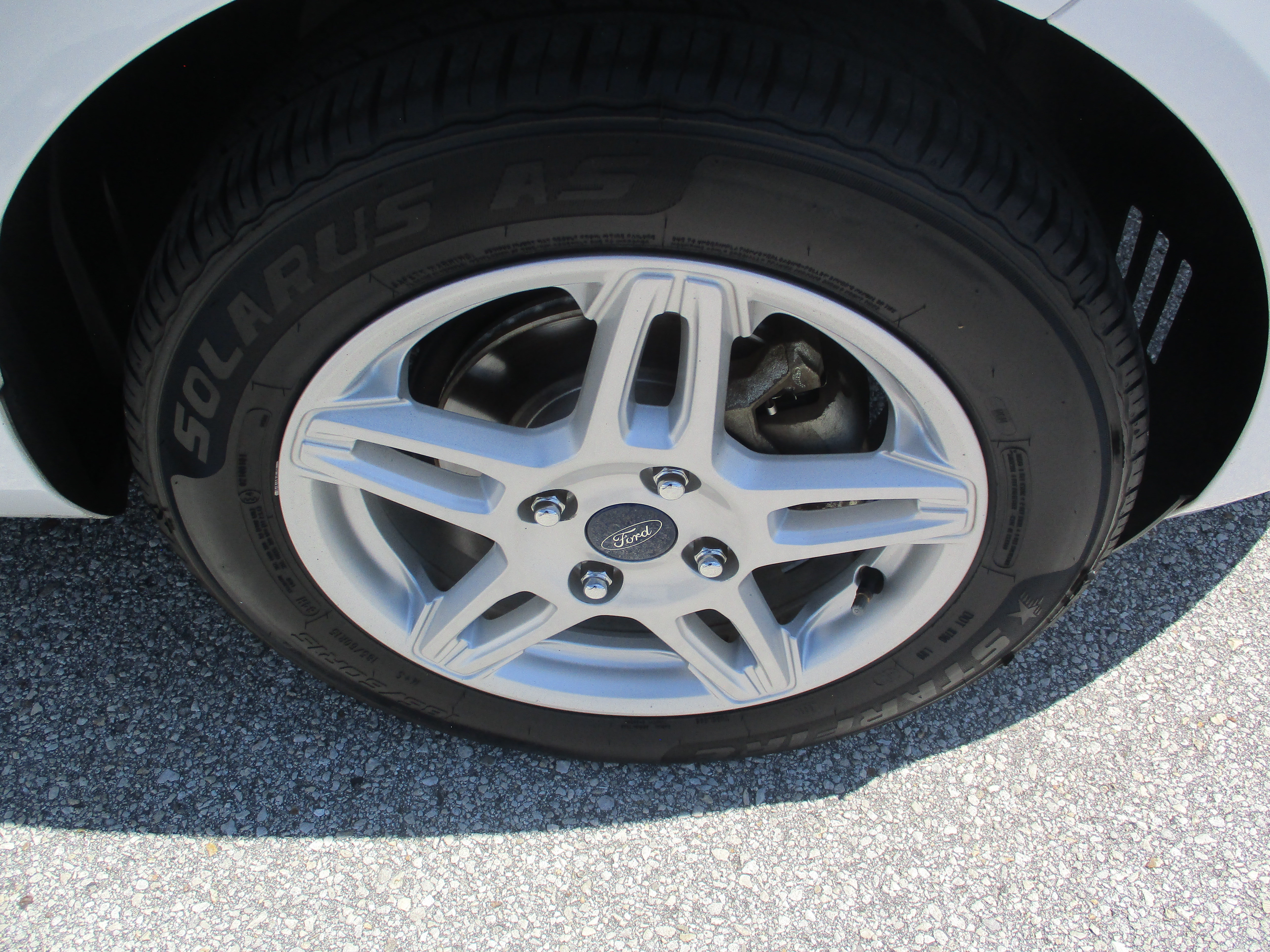 Certified 2018 Ford Fiesta SE FWD image 14
