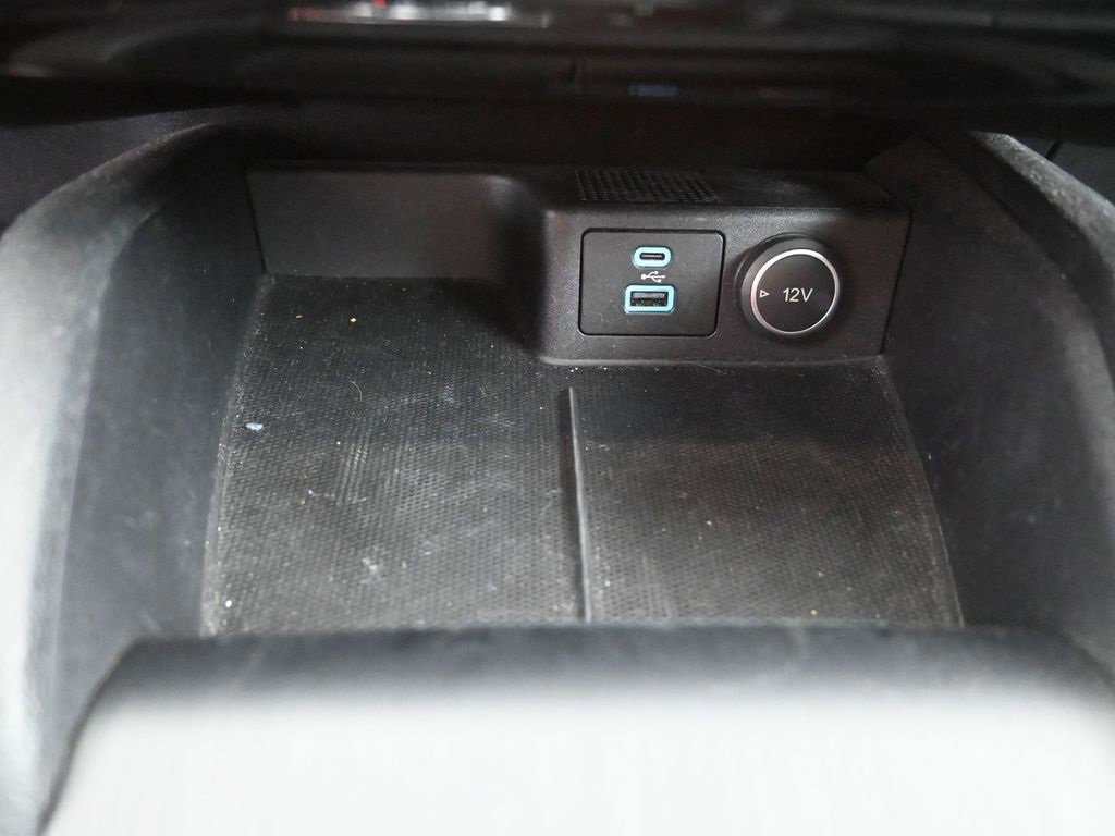 Certified 2021 Ford Escape SEL image 29