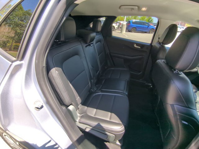 Certified 2022 Ford Escape SEL w/ Technology Package FWD image 33