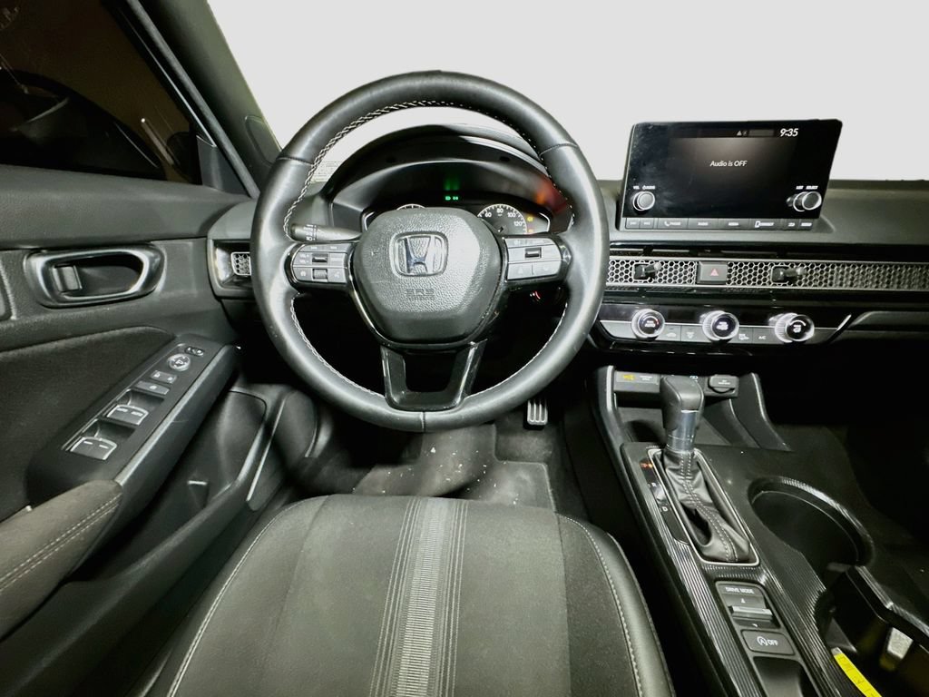Used 2025 Honda Civic Sport image 32