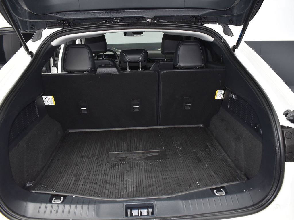 Certified 2025 Ford Mustang Mach-E Select w/ Comfort Package Lite image 12