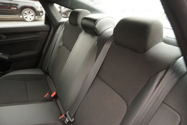 Used 2023 Honda Civic Sport image 13