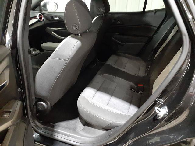 Used 2024 Chevrolet Trax RS FWD image 9