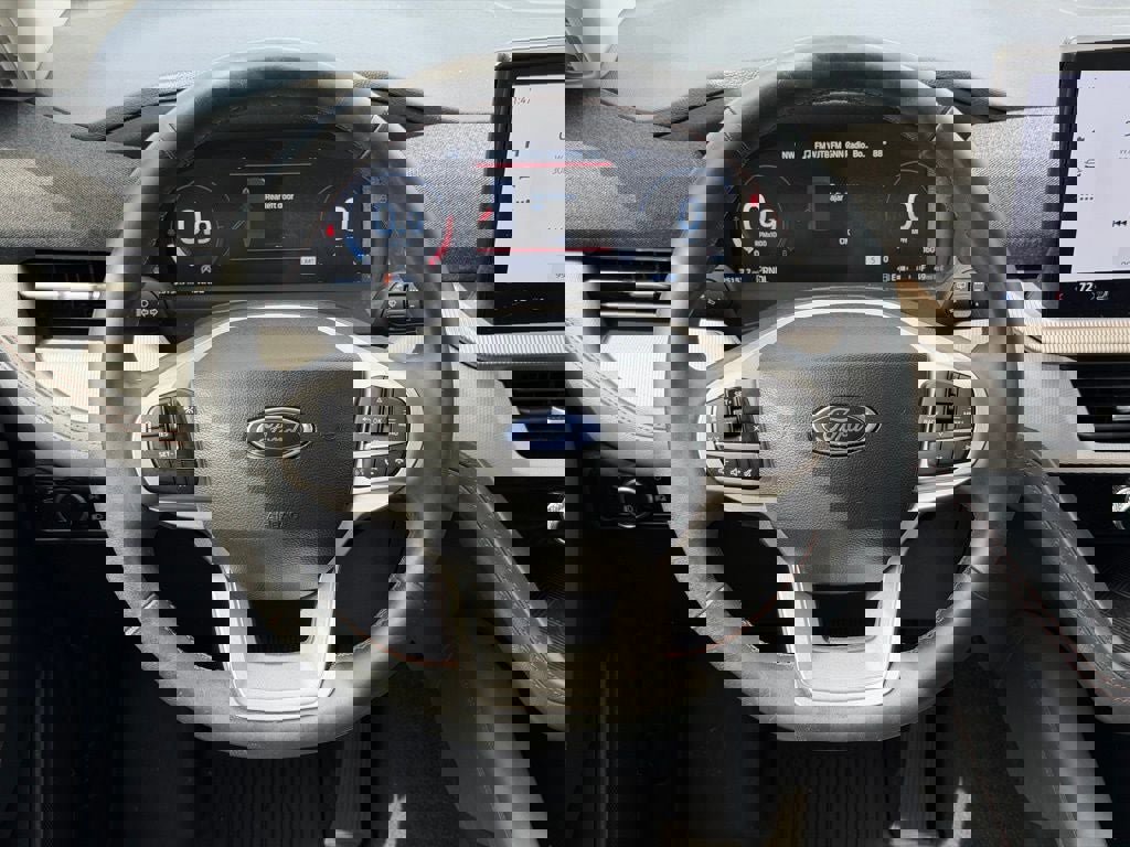 Certified 2025 Ford Explorer Active w/ Active Comfort Package image 34