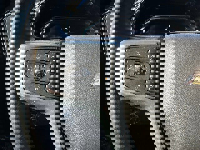 Used 2025 Chevrolet Silverado 1500 LT image 28