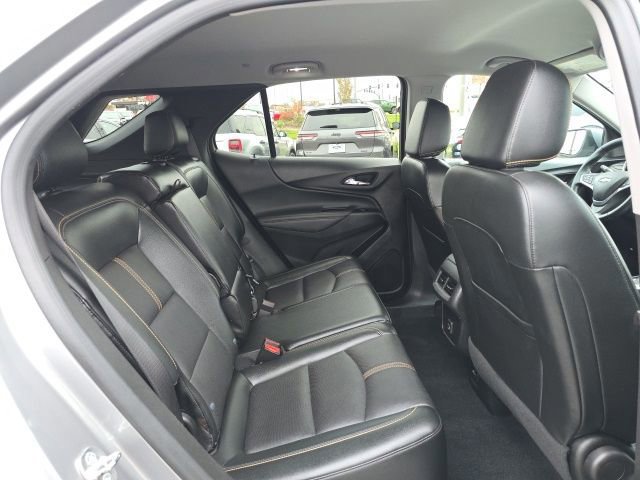 Used 2023 Chevrolet Equinox Premier image 17