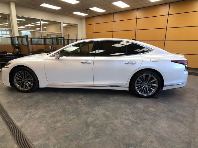 Used 2019 Lexus LS 500 AWD image 2
