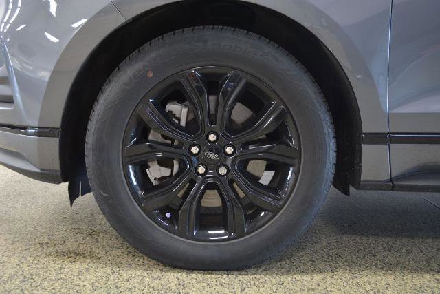 Certified 2023 Ford Edge SE w/ Black Appearance Package AWD/4WD image 11