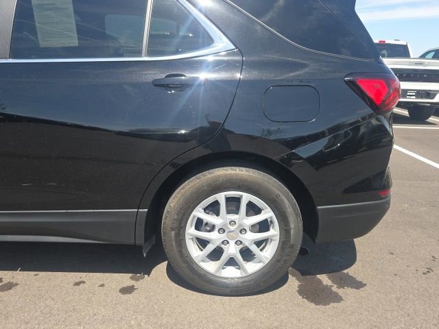 Used 2024 Chevrolet Equinox LT w/ Driver Convenience Package FWD image 4