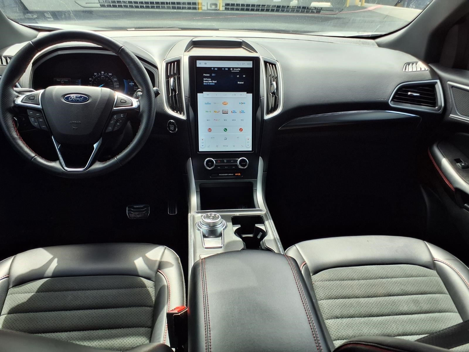 Certified 2024 Ford Edge ST-Line AWD/4WD image 12