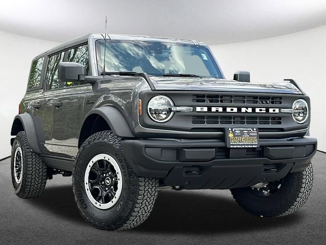 Certified 2025 Ford Bronco 4-Door w/ Sasquatch Package AWD/4WD image 2