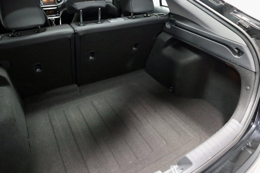 Used 2018 Hyundai Ioniq Blue image 14