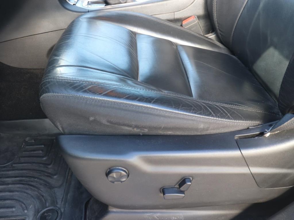 Used 2021 Jeep Grand Cherokee Limited image 18