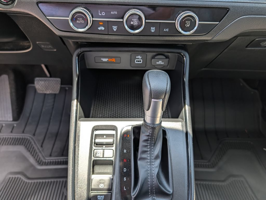 Used 2025 Honda CR-V LX image 13